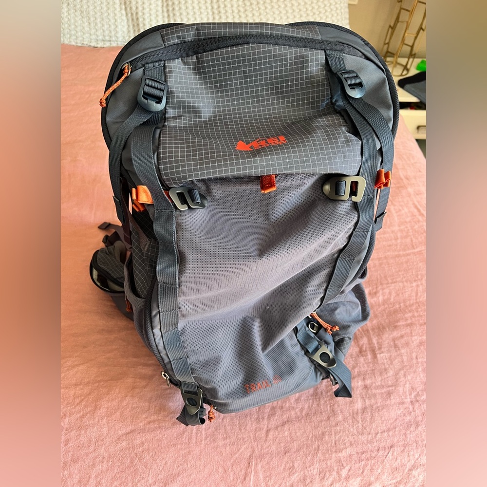 REI Trail 40 Pack - Womens in Odyssey Gray
